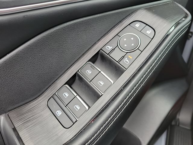 Used 2025 Nissan Rogue Platinum FWD image 22