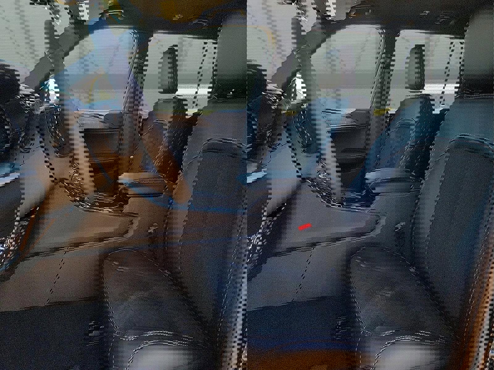 New 2025 Jeep Grand Cherokee L Laredo image 11