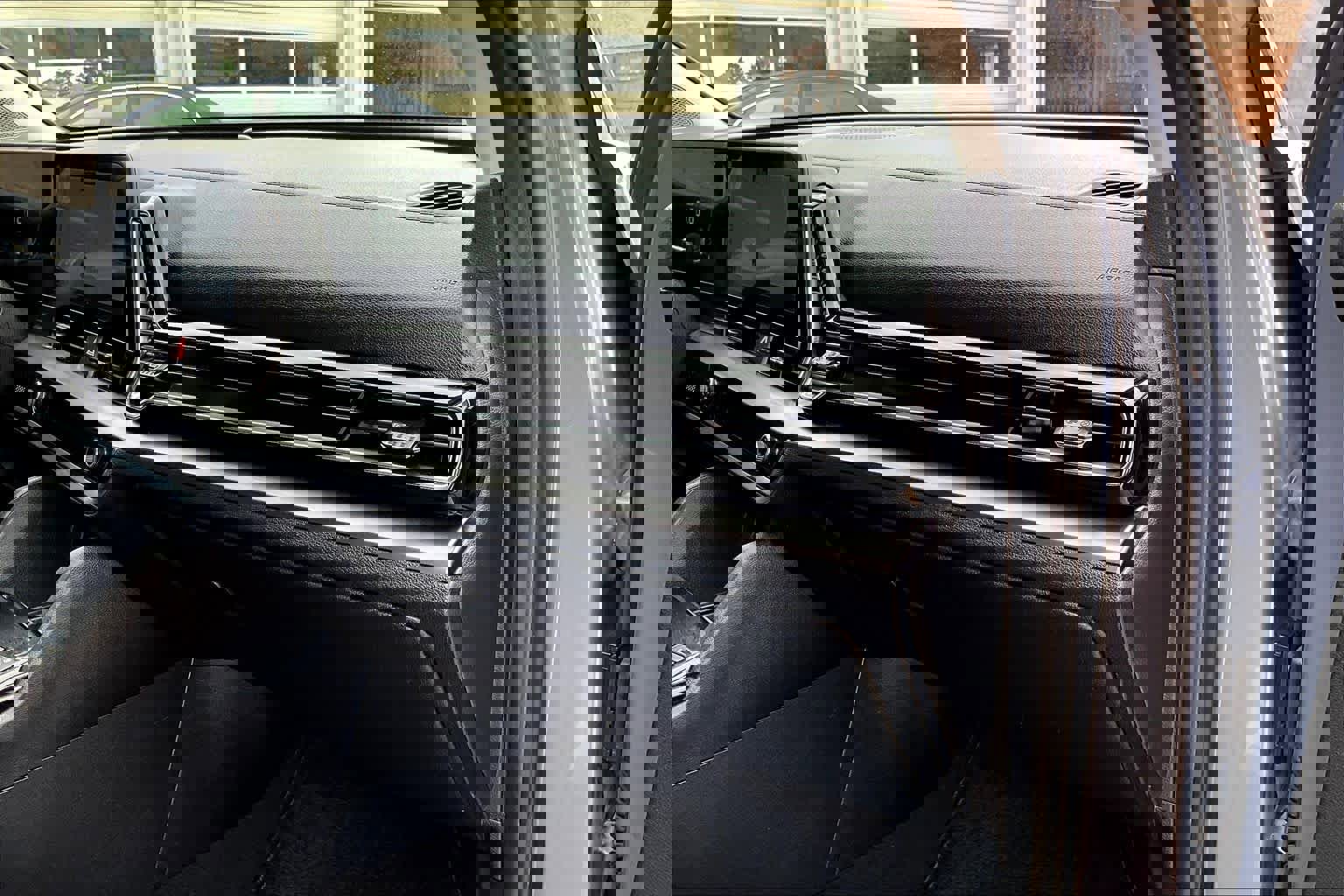 Certified 2023 Kia Sportage EX image 17