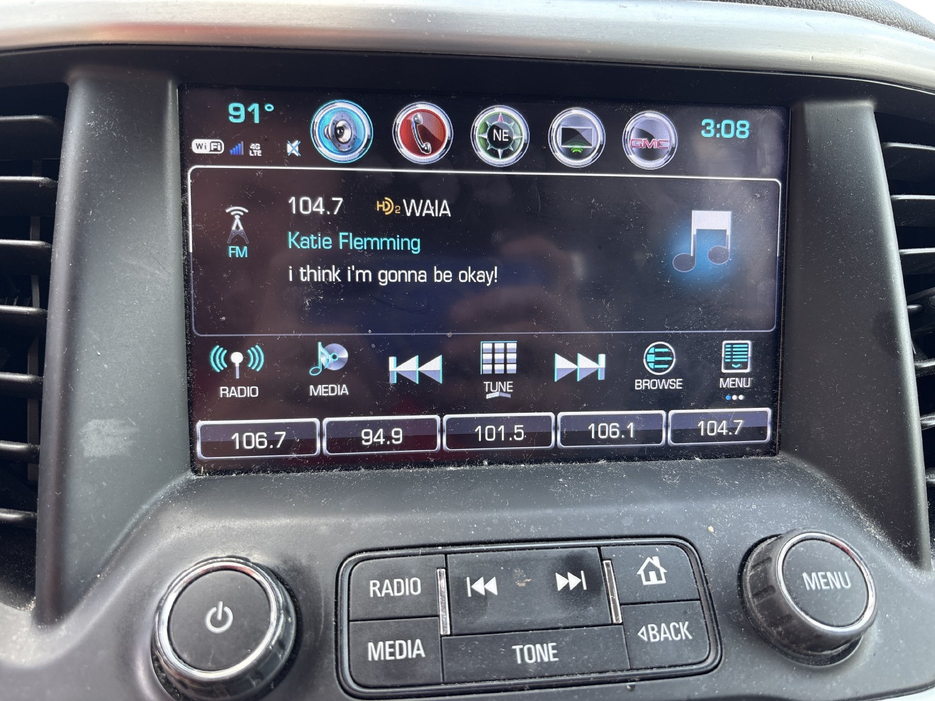 Used 2019 GMC Acadia SLT FWD image 4