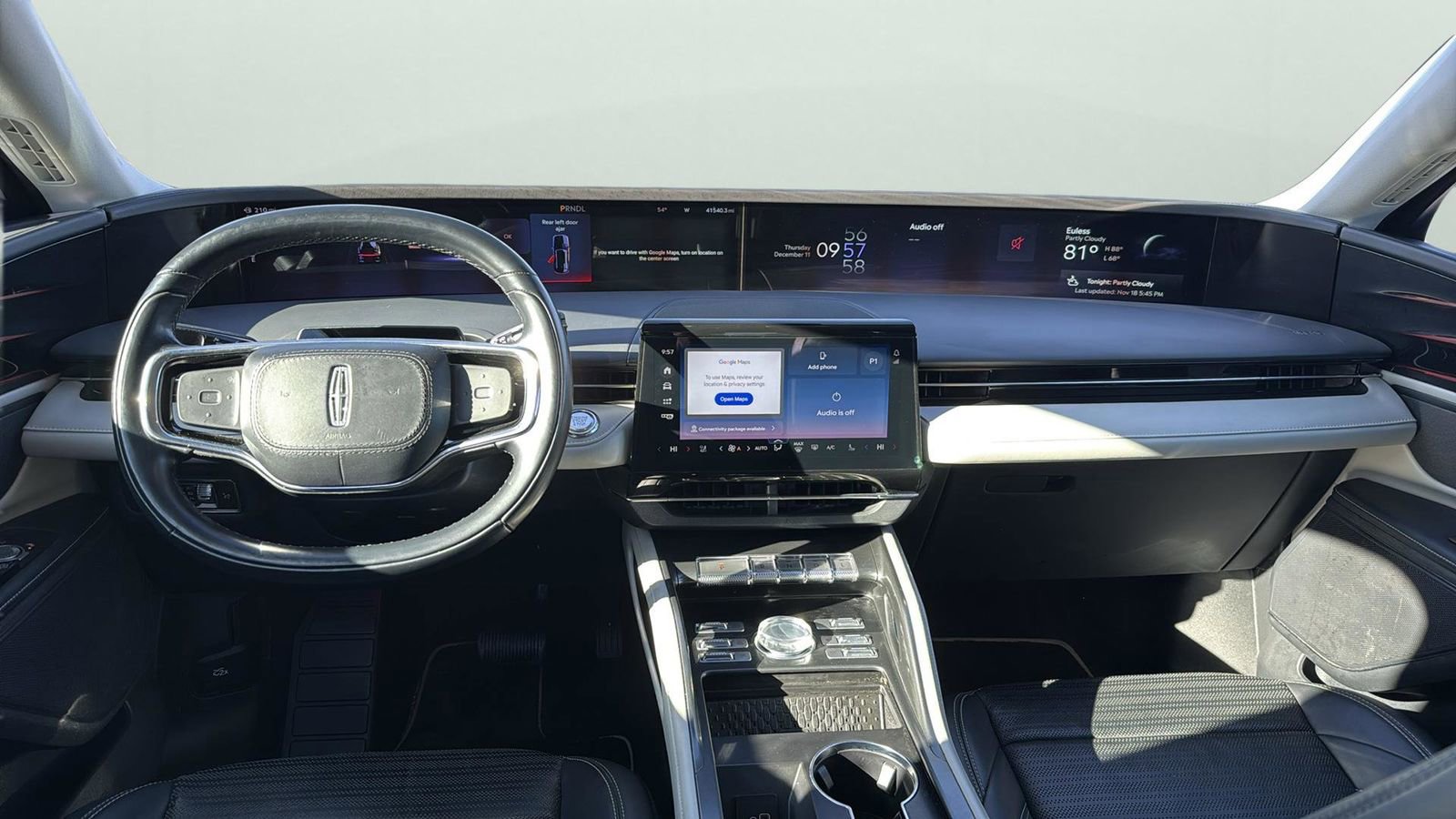 Used 2024 Lincoln Nautilus Reserve image 22