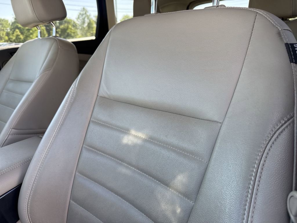 Used 2015 Ford Escape Titanium AWD/4WD image 9