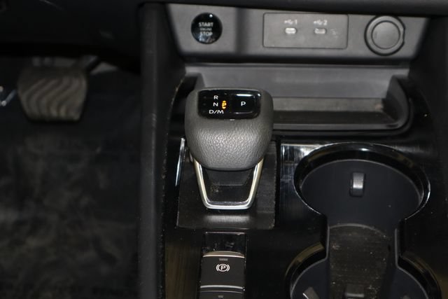 Used 2026 Nissan Rogue SV FWD image 28