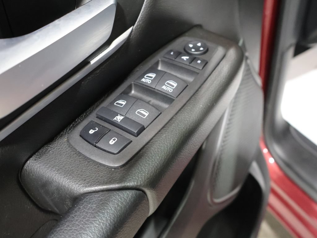 Used 2023 RAM 1500 Big Horn AWD/4WD image 13