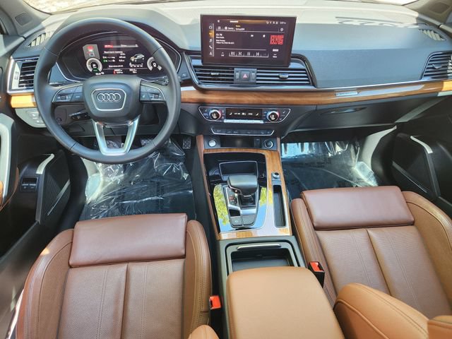 Used 2022 Audi Q5 e Premium Plus AWD/4WD image 24