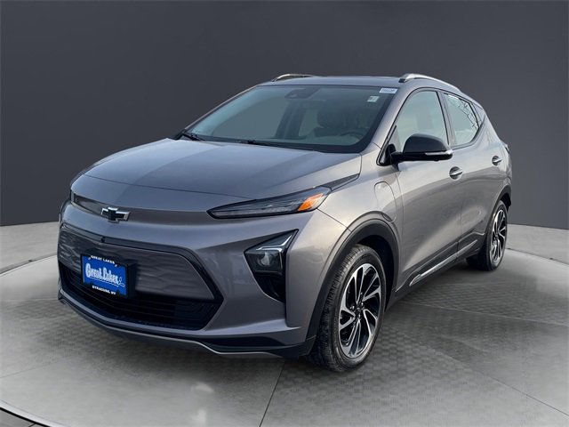 Used 2023 Chevrolet Bolt EUV Premier w/ Sun & Sound Package image 7