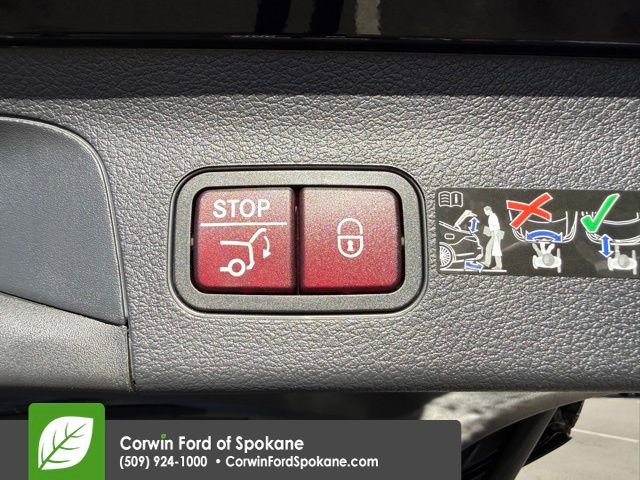 Used 2026 Mercedes-Benz GLS 63 AMG 4MATIC image 23