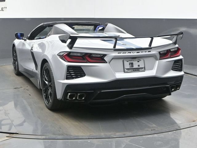 New 2026 Chevrolet Corvette Stingray Premium Conv w/ Stealth Interior Trim Package RWD image 15