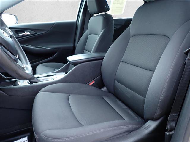 Used 2022 Chevrolet Malibu LT FWD image 11