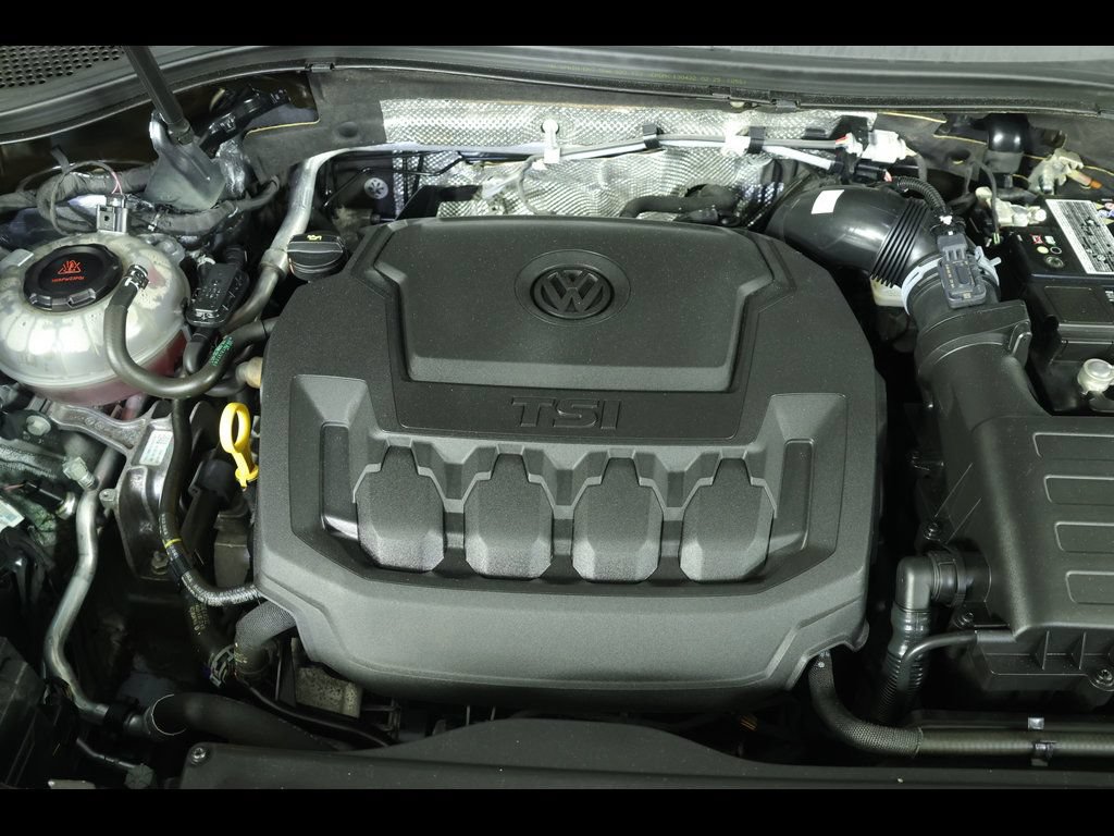 Used 2022 Volkswagen Tiguan SE AWD/4WD image 19