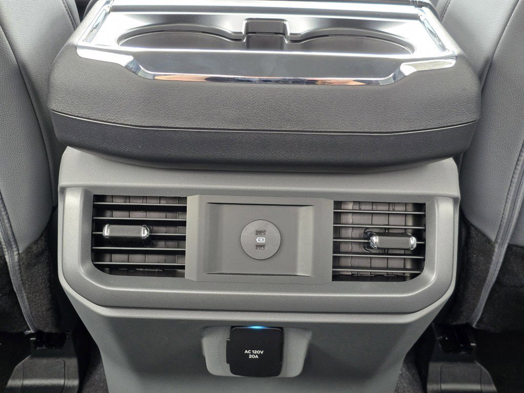 New 2025 Ford F150 Lightning Flash image 21