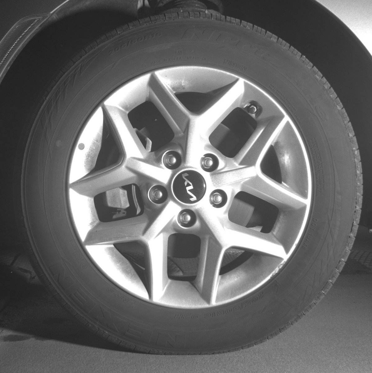 Used 2025 Kia Soul LX w/ LX Technology Package image 12