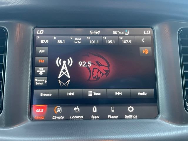 Used 2022 Dodge Charger SXT w/ Plus Group AWD/4WD image 19
