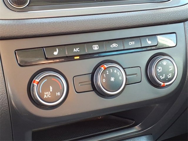 Used 2017 Volkswagen Tiguan Wolfsburg Edition image 18