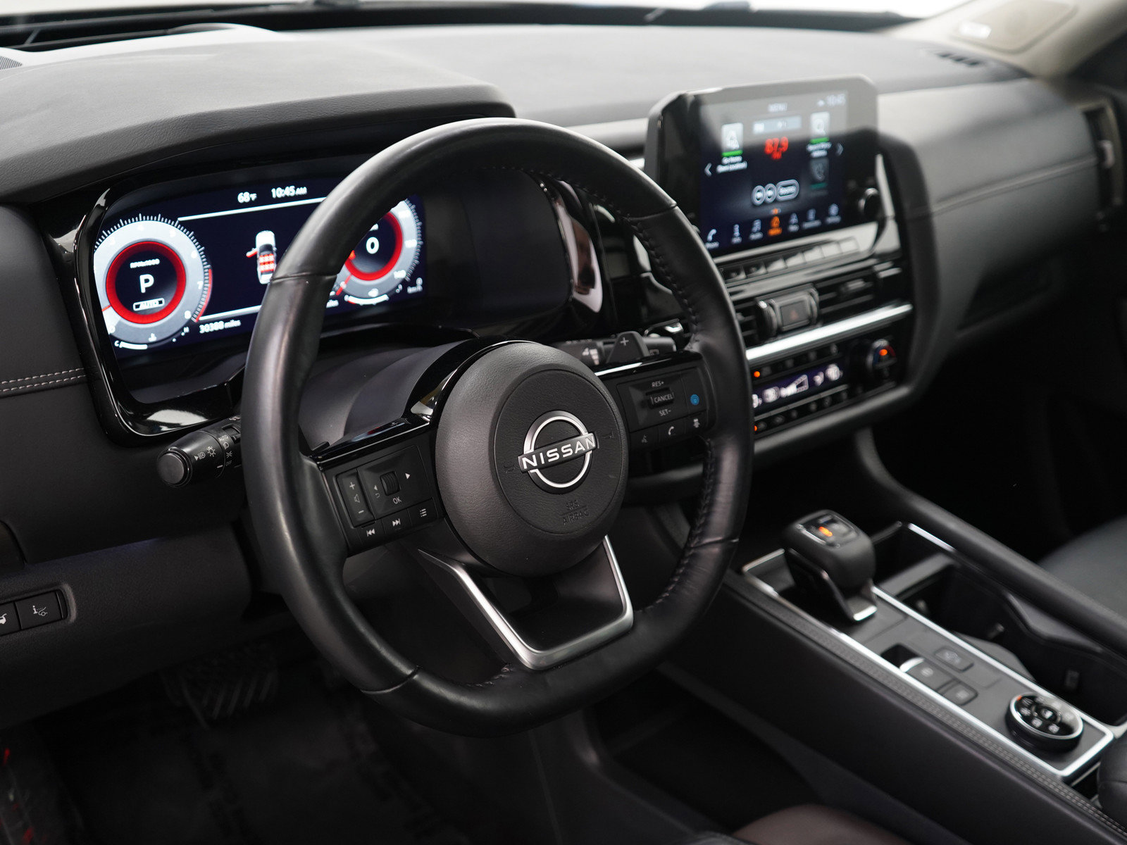 Used 2023 Nissan Pathfinder Platinum w/ Lighting Package (N92) image 22