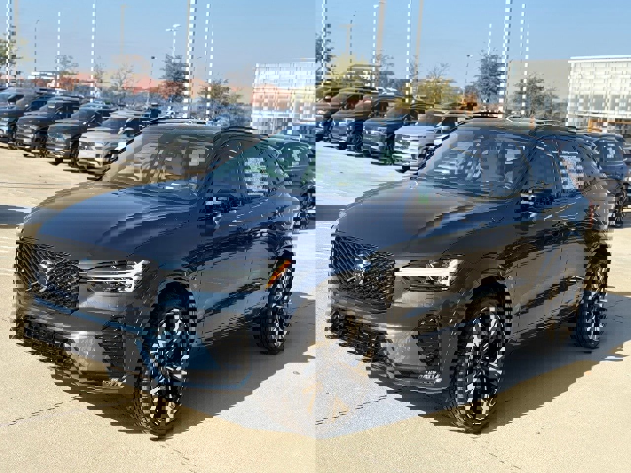 New 2026 Volvo XC60 B5 Ultra w/ Protection Package Premier image 6