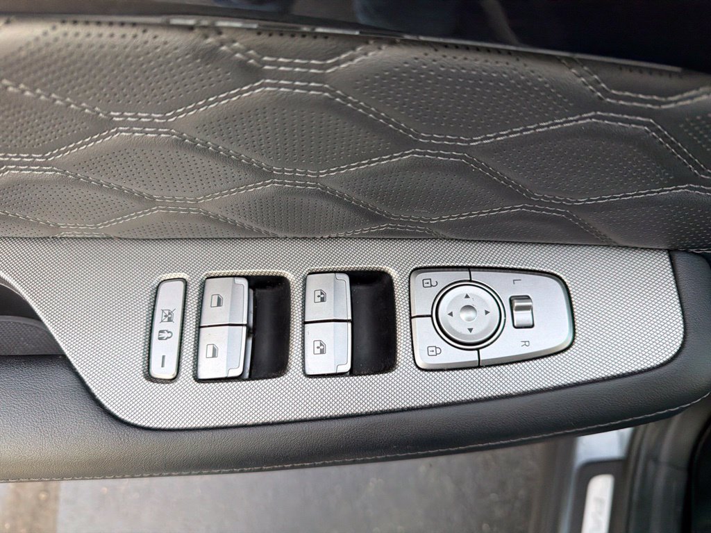Used 2020 Hyundai Palisade Limited AWD/4WD image 18