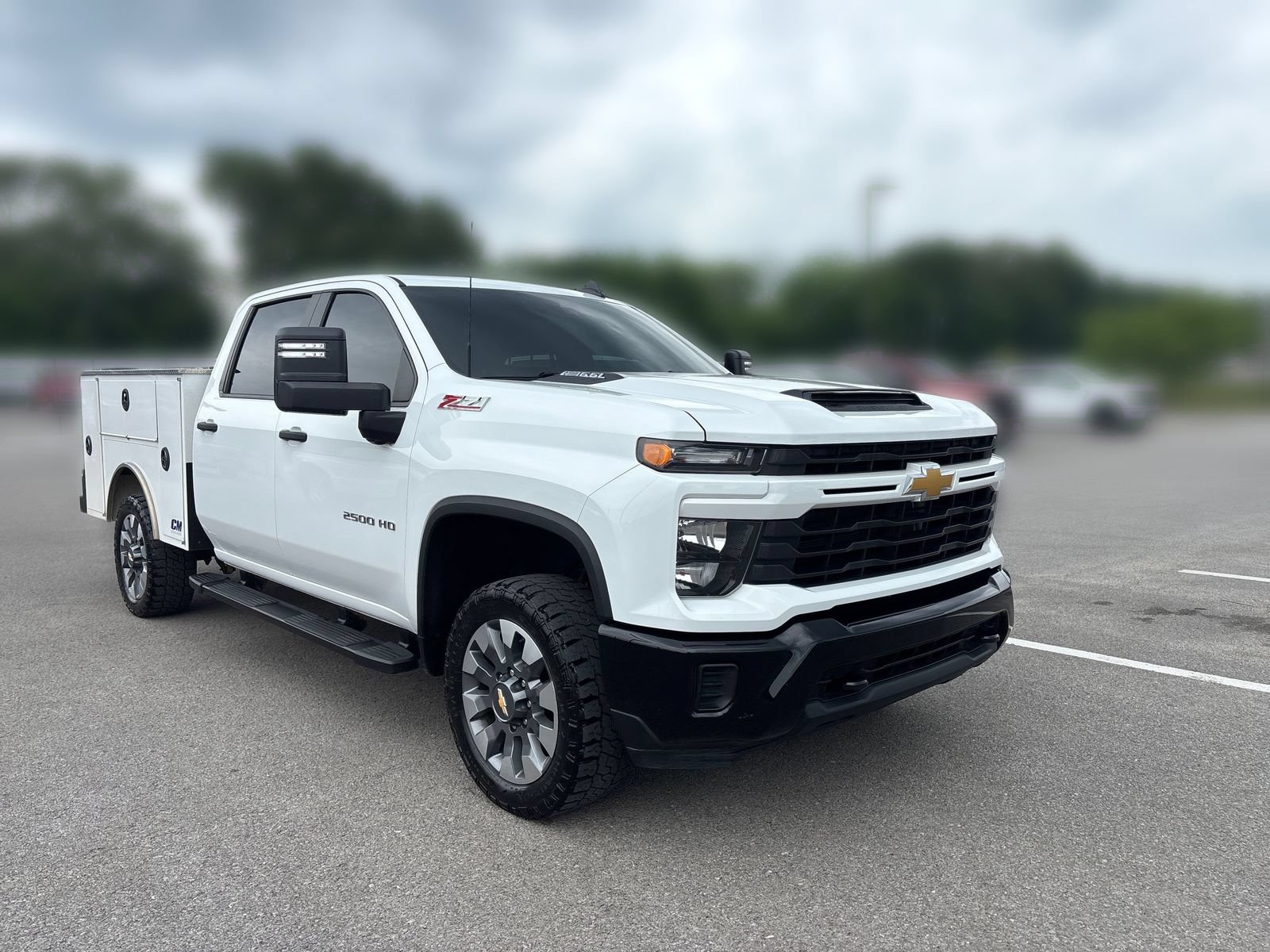 Used 2024 Chevrolet Silverado 2500 Custom w/ Custom Value Package AWD/4WD image 6
