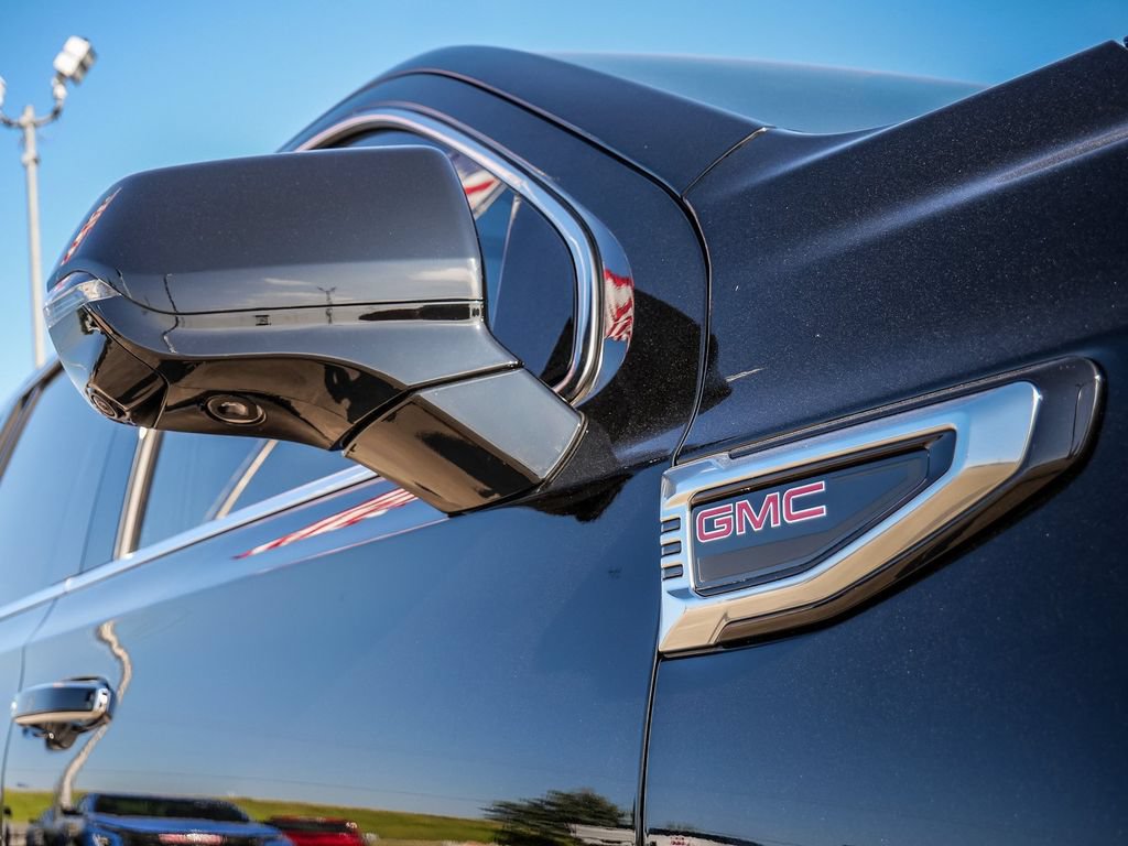 New 2026 GMC Yukon XL Denali w/ Advanced Technology Package AWD/4WD image 10