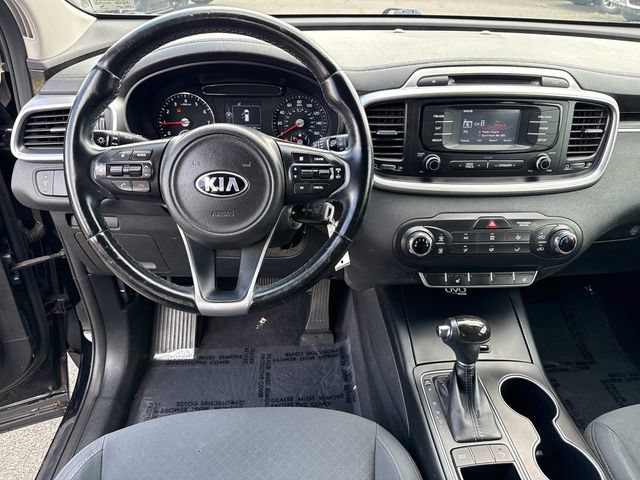 Used 2016 Kia Sorento FWD w/ LX Convenience Package image 17