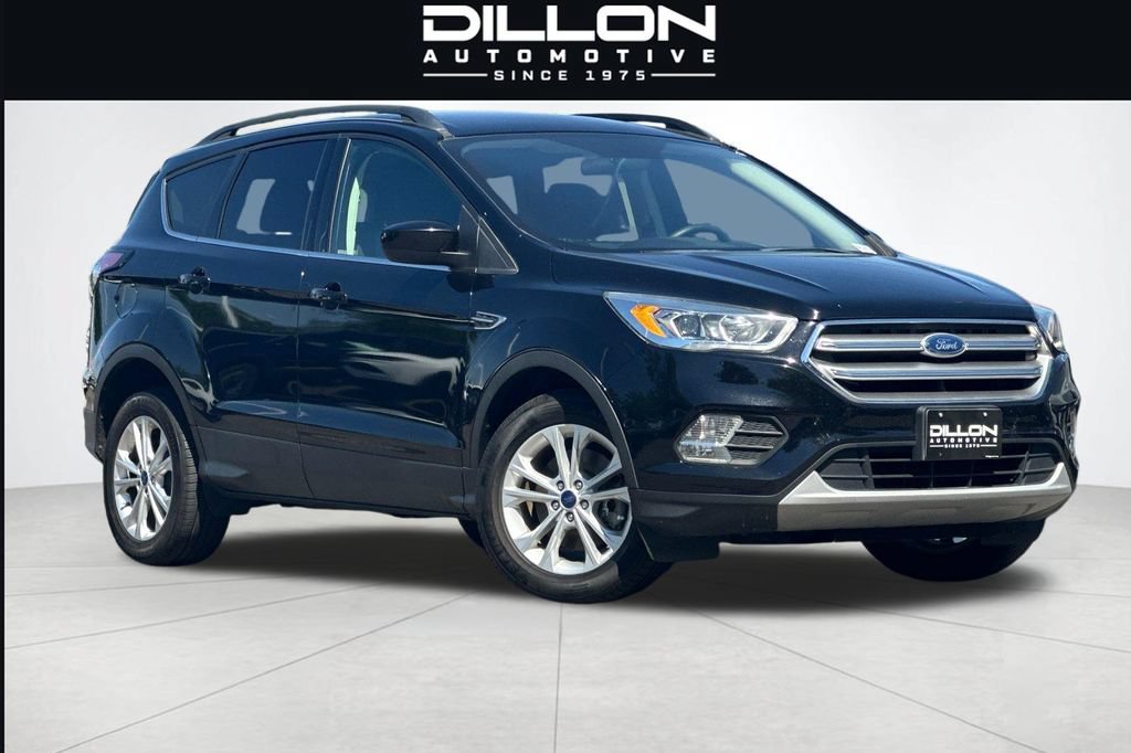 Used 2017 Ford Escape SE w/ Equipment Group 201A
