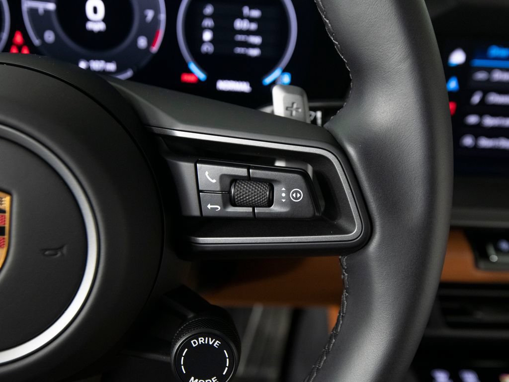 Certified 2025 Porsche 911 Carrera RWD image 24
