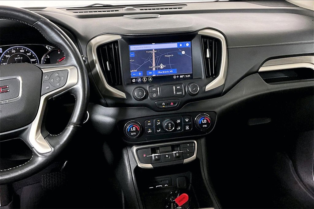 Used 2022 GMC Terrain Denali w/ Denali Premium Package image 6