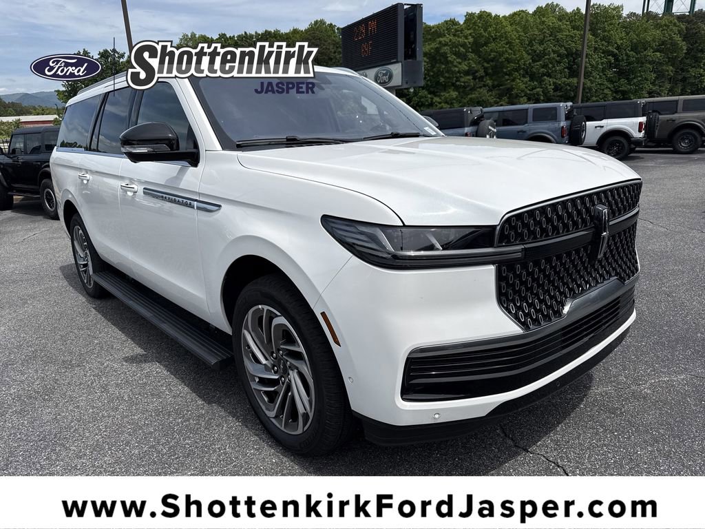 Used 2025 Lincoln Navigator L Reserve AWD/4WD video 1