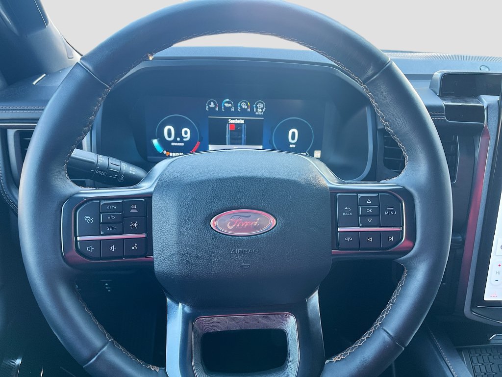 Used 2024 Ford Expedition Platinum RWD image 11