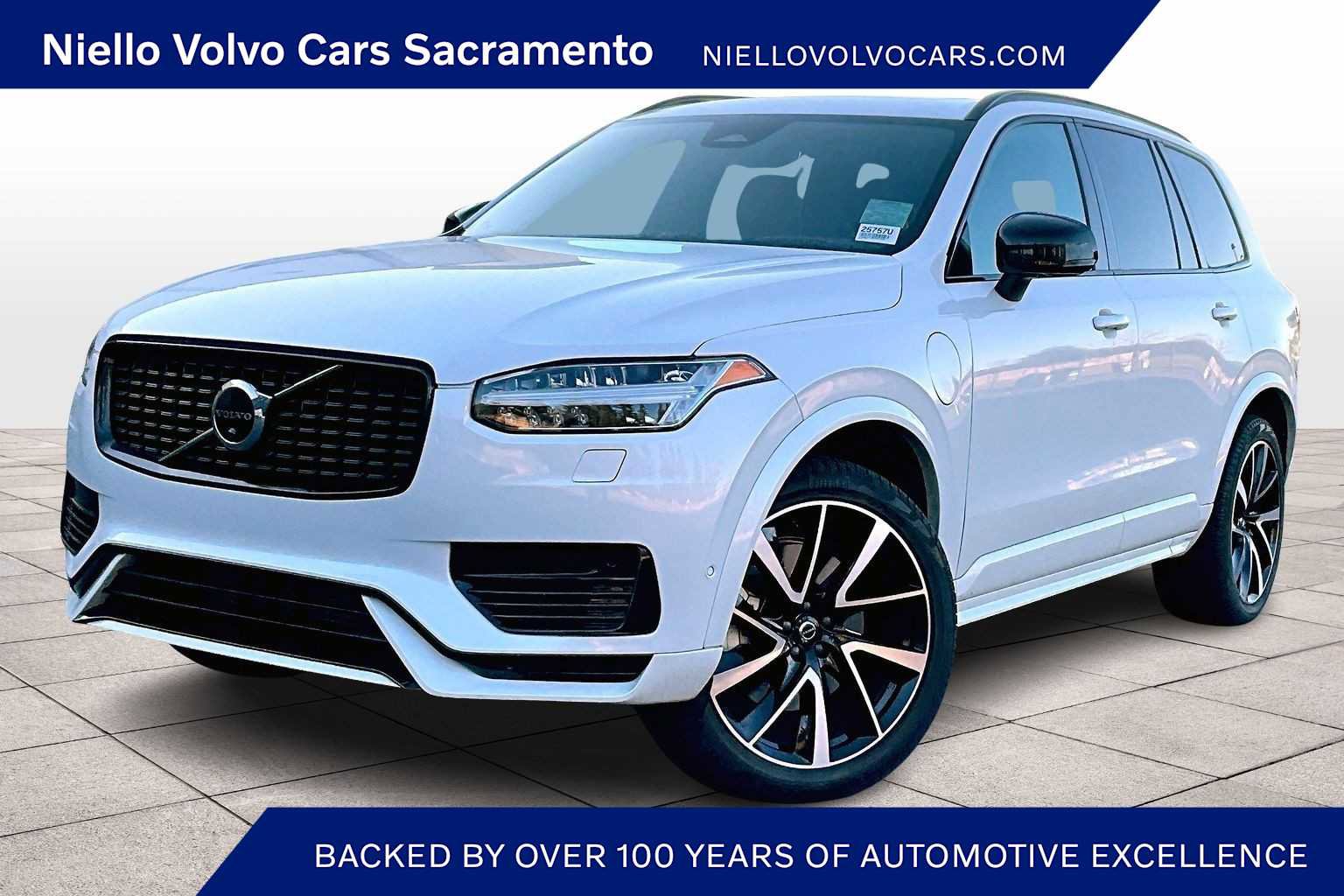 Used 2023 Volvo XC90 T8 Ultimate w/ Protection Package Premier