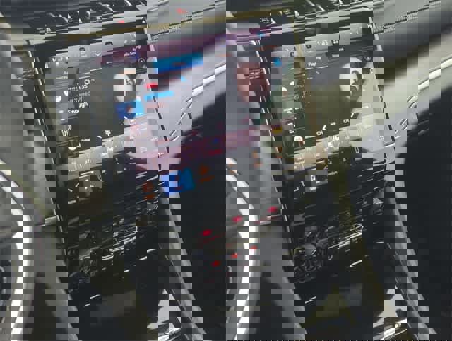 New 2025 Jeep Grand Cherokee Limited image 28