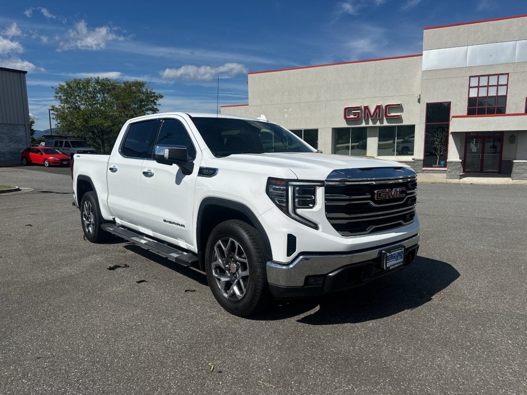 Used 2022 GMC Sierra 1500 SLT w/ SLT Convenience Package