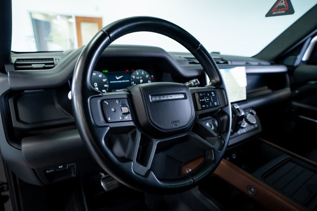Used 2023 Land Rover Defender 110 X image 35