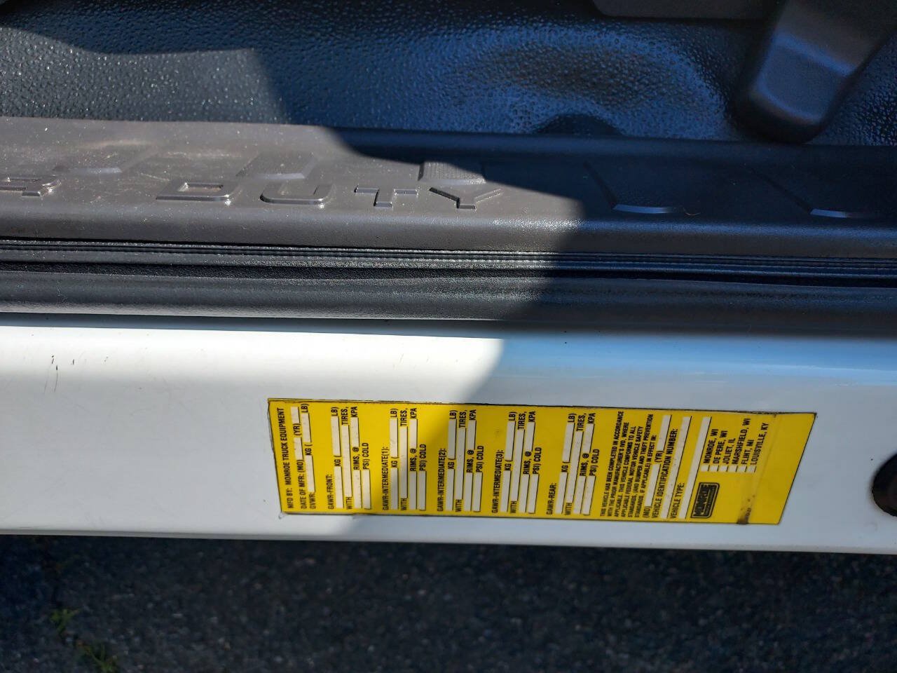 Used 2015 Ford F350 XL RWD image 17