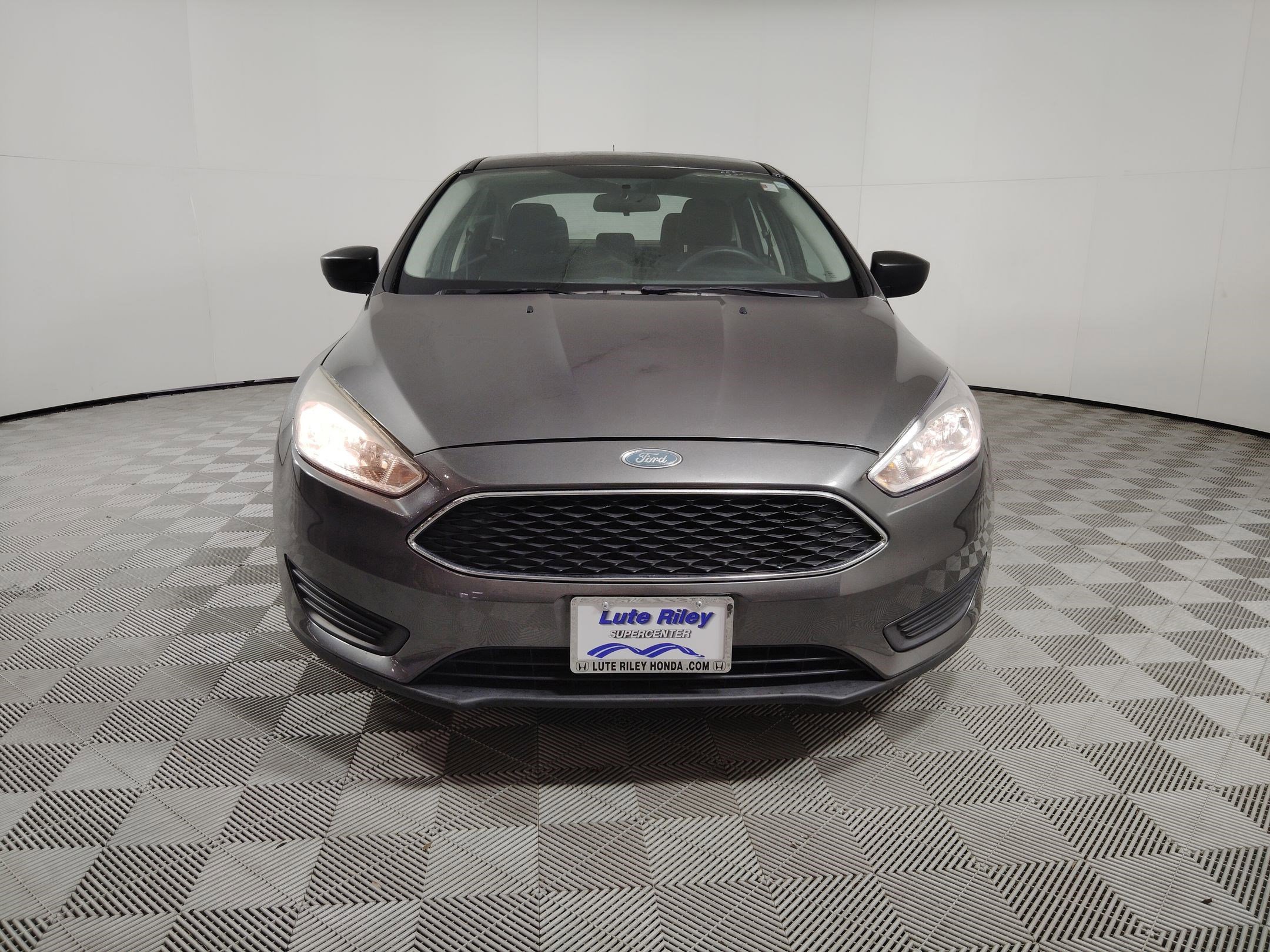 Used 2017 Ford Focus S image 6