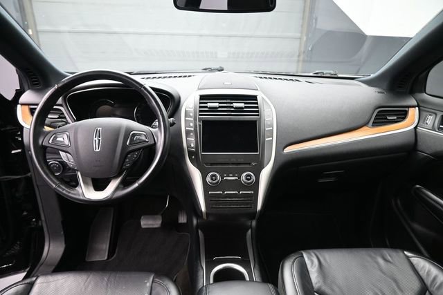 Used 2019 Lincoln MKC Reserve FWD image 27
