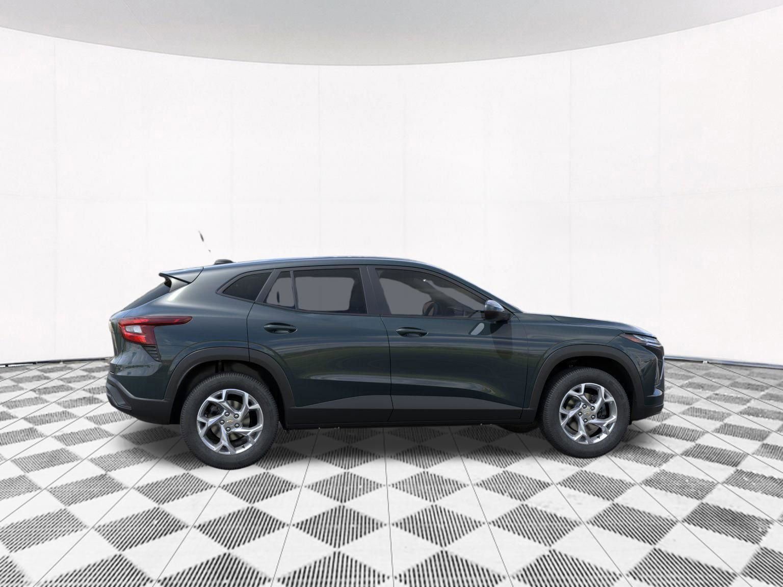 New 2026 Chevrolet Trax LS w/ LS Convenience Package FWD image 11