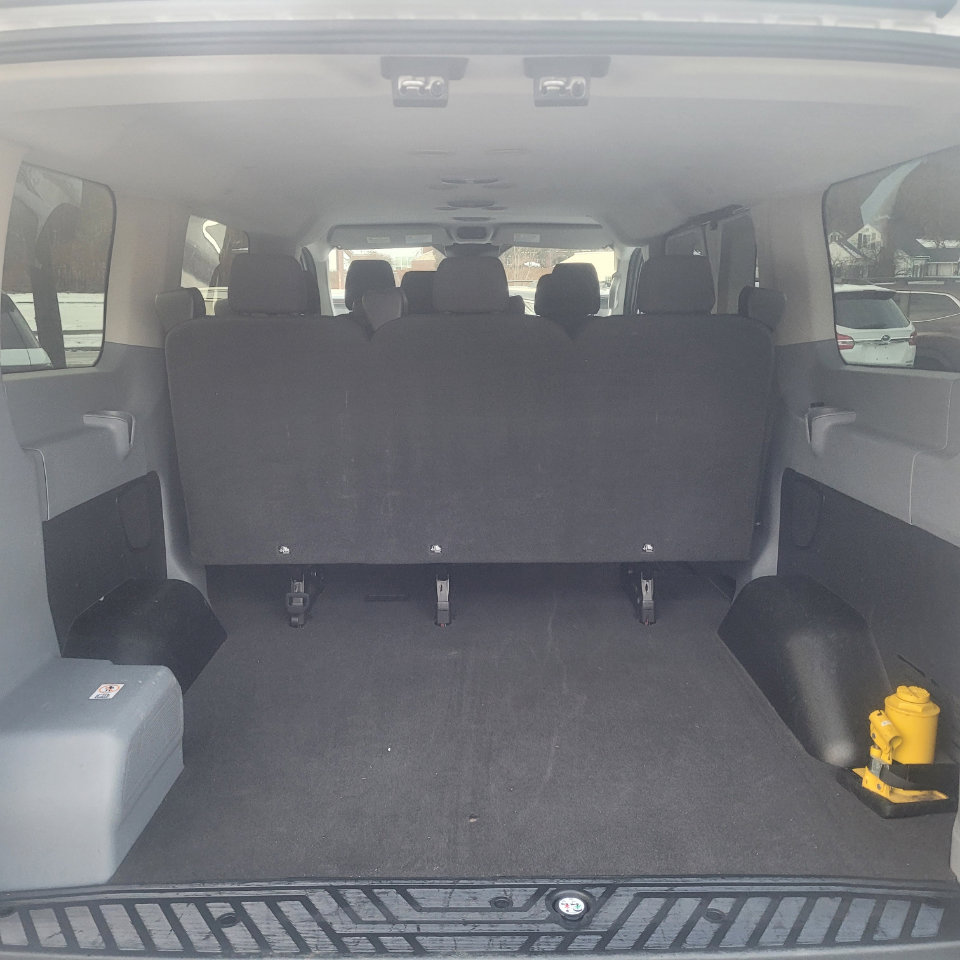 Used 2016 Ford Transit 150 XL image 29