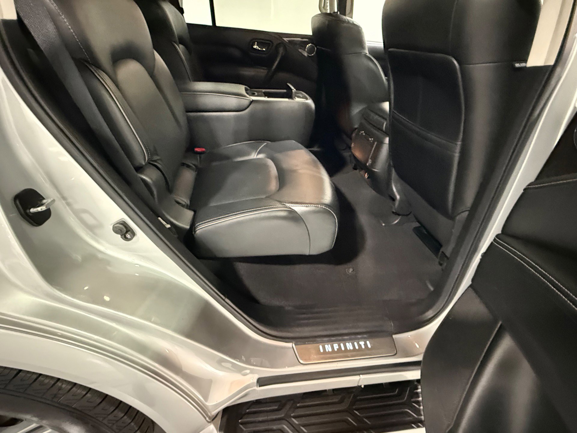 Used 2020 INFINITI QX80 Luxe w/ Proassist Package image 35