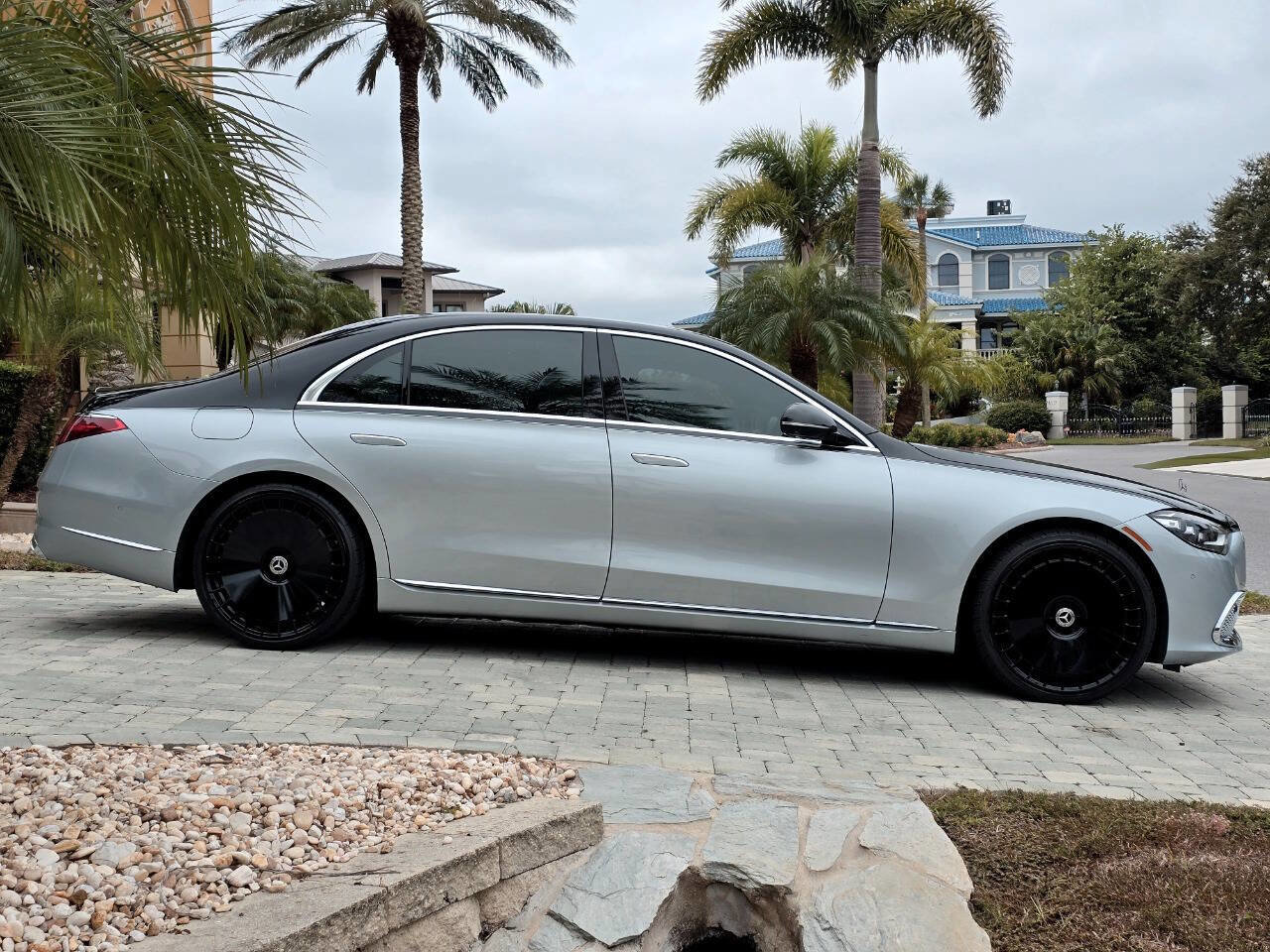 Used 2021 Mercedes-Benz S 580 4MATIC Sedan w/ Warmth & Comfort Package image 45