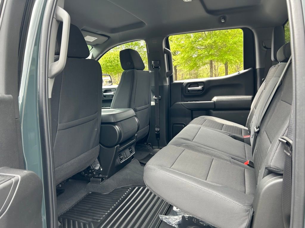 New 2026 Chevrolet Silverado 1500 Custom Trail Boss w/ LPO, Dark Essentials Package image 33