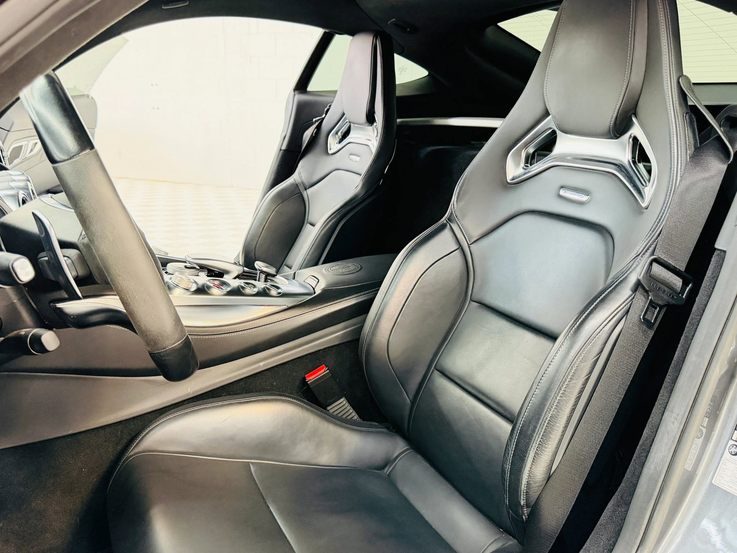 Used 2016 Mercedes-Benz AMG GT S image 5