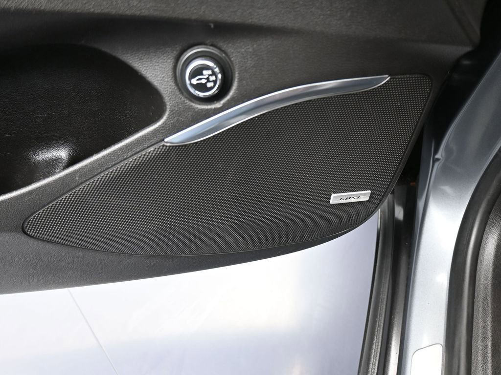 Used 2018 Buick Enclave Avenir w/ Avenir Technology Package image 15