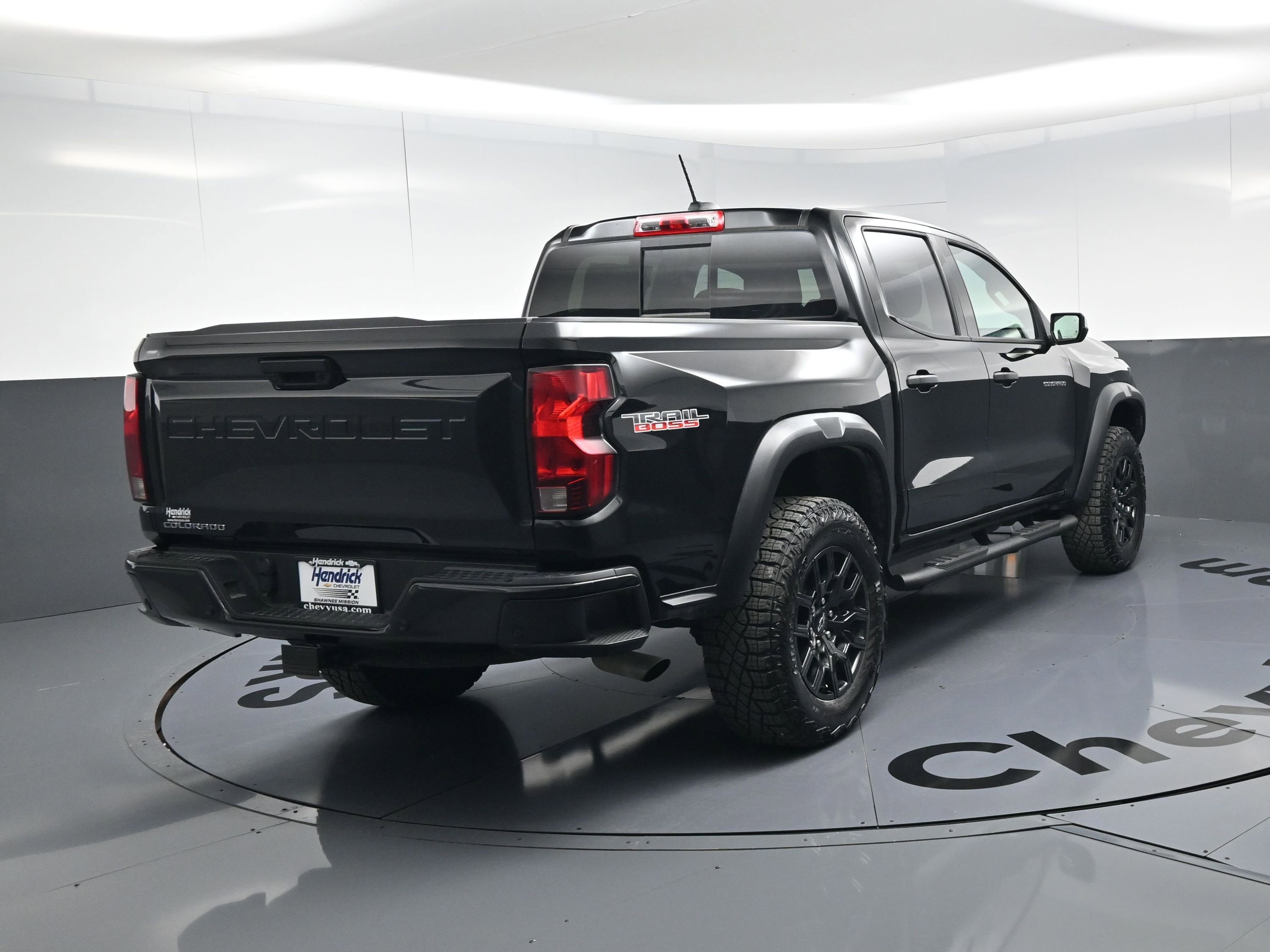 Certified 2024 Chevrolet Colorado Trail Boss w/ Advanced Trailering Package image 9