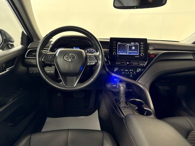 Used 2023 Toyota Camry SE w/ Convenience Package FWD image 25