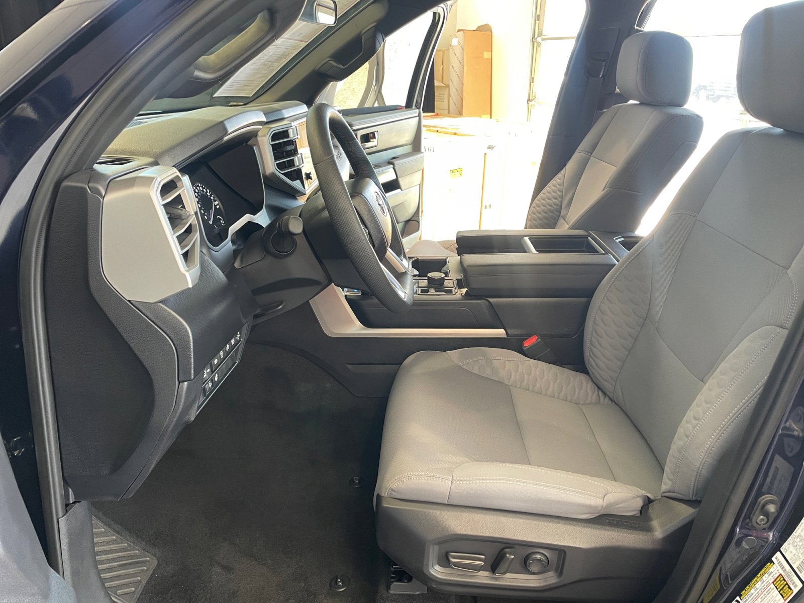 Certified 2025 Toyota Tundra SR5 w/ TRD Off-Road Package AWD/4WD image 14