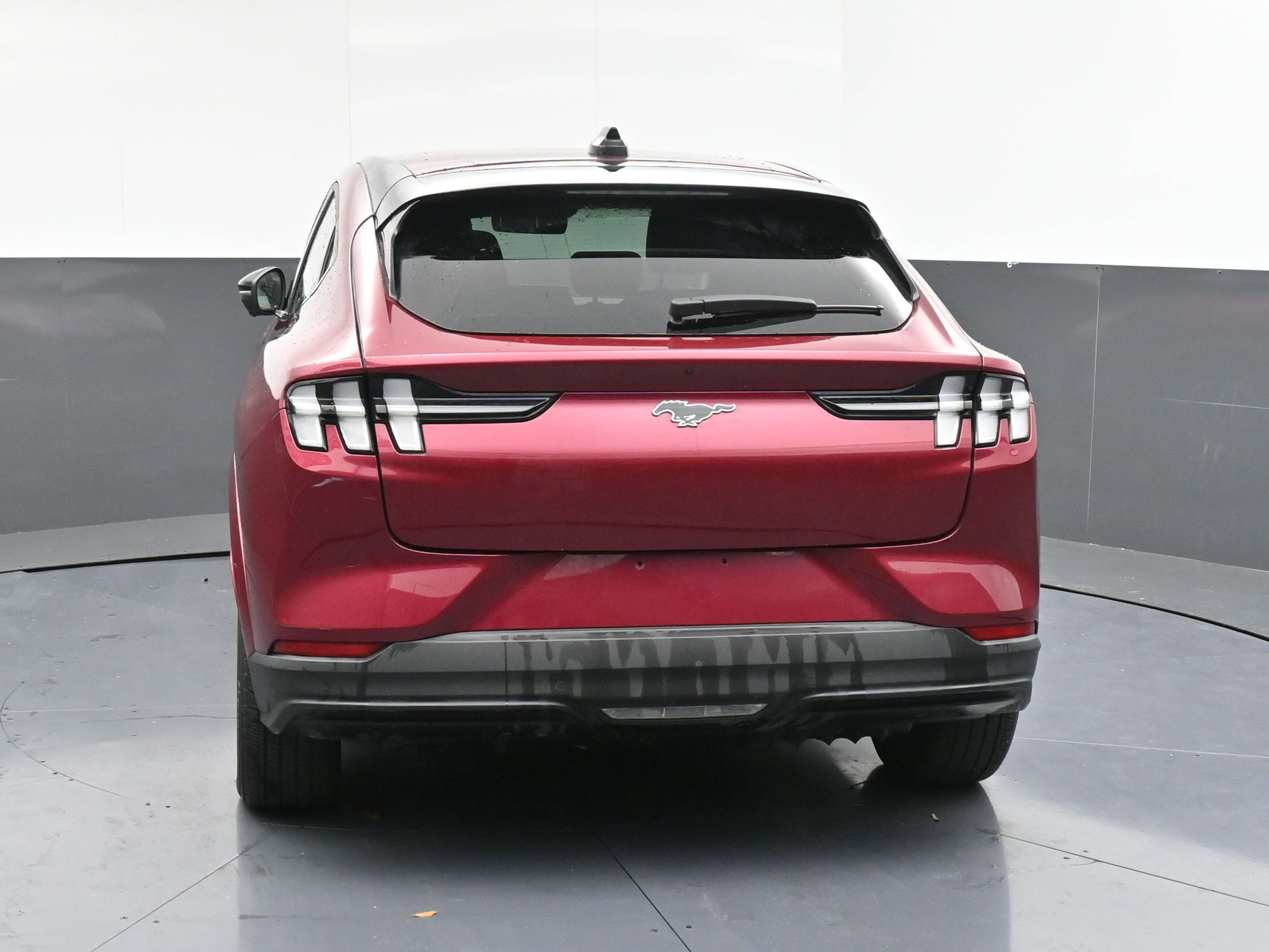 Used 2025 Ford Mustang Mach-E Premium image 7