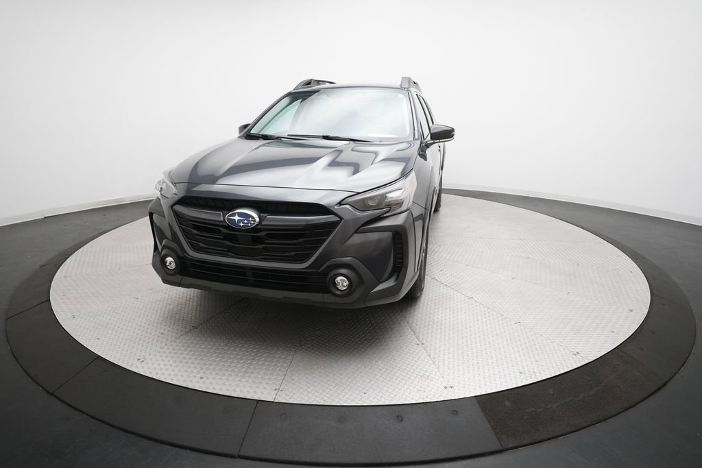 Used 2024 Subaru Outback Premium image 12
