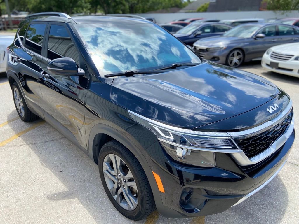 Used 2022 Kia Seltos S FWD image 7