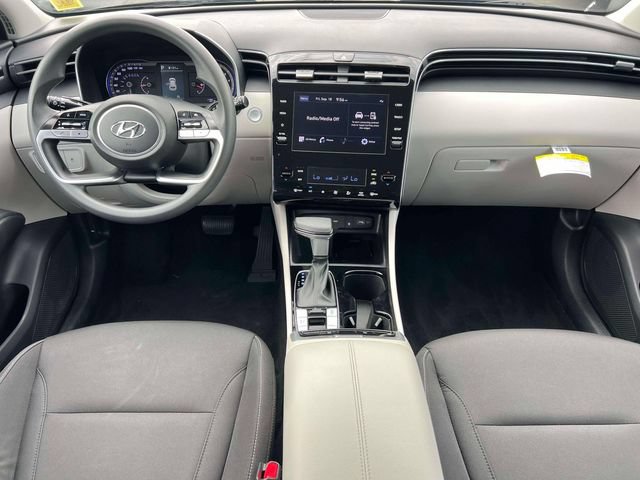 Certified 2024 Hyundai Tucson SEL FWD image 13